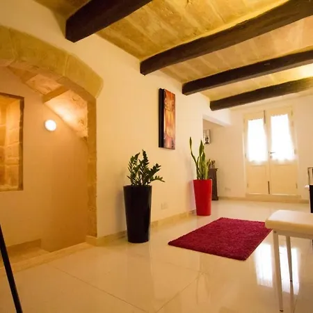 펜션 Valletta-central Duplex Maisonette