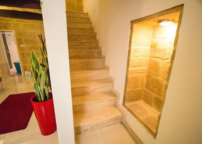 Valletta-central Duplex Maisonette Apartamento *